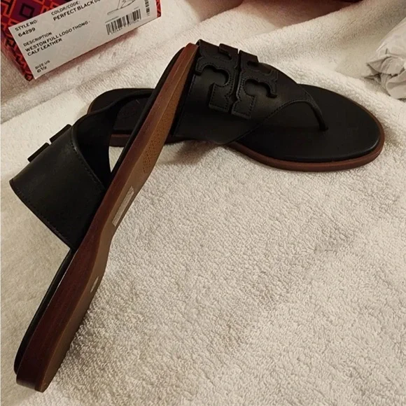 NIB Tory Burch Weston Full Logo Thong - Perfect Black - 6.5 - Picture 4 of 6